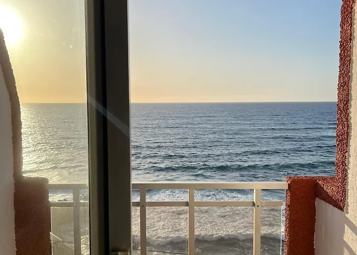 Casa De Olas - Ocean Front With Balcony Punta Del Hidalgo