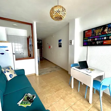 Casa De Olas - Ocean Front With Balcony *