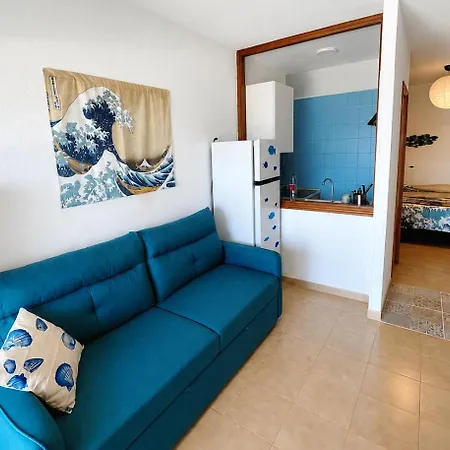 Casa De Olas - Ocean Front With Balcony Apartament